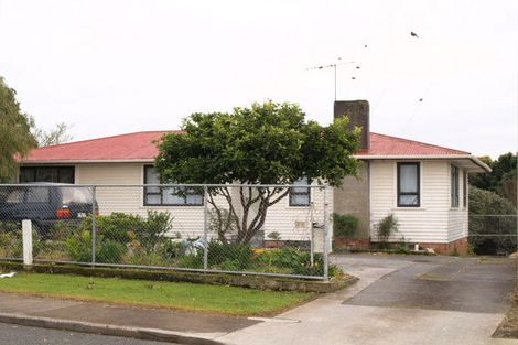Photo of property in 15 Wakelin Road, Mangere East, Auckland, 2024