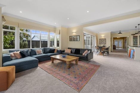 Photo of property in 7 Junction Street, Fairfield, Lower Hutt, 5011