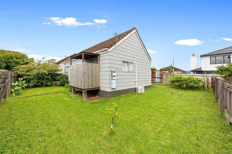Photo of property in 1/92 Kenderdine Road, Papatoetoe, Auckland, 2025