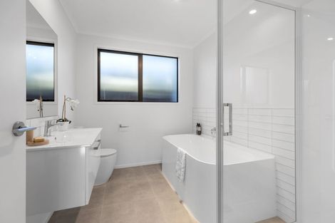 Photo of property in 8 Jersey Way, Papamoa, 3118