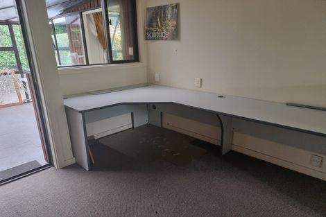 Photo of property in 4 Oakfield Street, Burnside, Christchurch, 8053