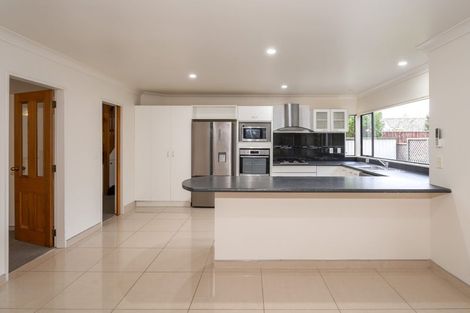 Photo of property in 9 Corsham Grove, Churton Park, Wellington, 6037