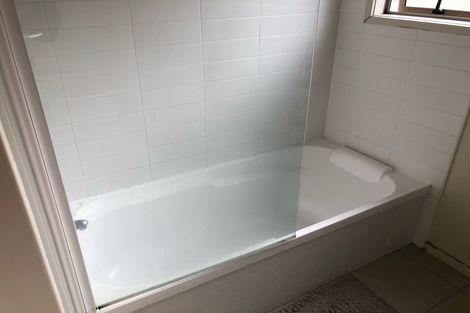 Photo of property in 16/94 Glengarry Road, Glen Eden, Auckland, 0602