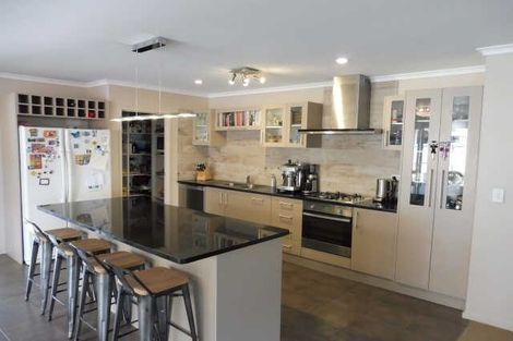 Photo of property in 17 Hensley Crescent, Flagstaff, Hamilton, 3210