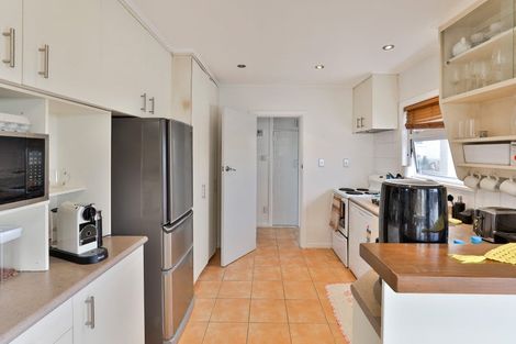 Photo of property in 45 Balmain Road, Birkenhead, Auckland, 0626