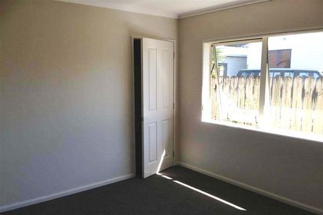Photo of property in 29a Martin Road, Manurewa, Auckland, 2102