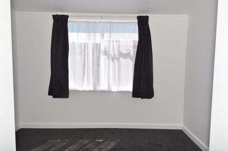 Photo of property in 36 Brown Street, Strathern, Invercargill, 9812