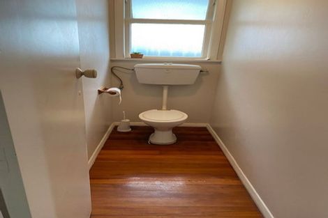 Photo of property in 33 Henderson Crescent, Parkvale, Tauranga, 3112