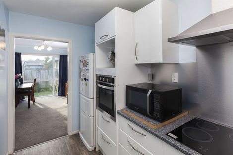 Photo of property in 2/185 Queenspark Drive, Parklands, Christchurch, 8083