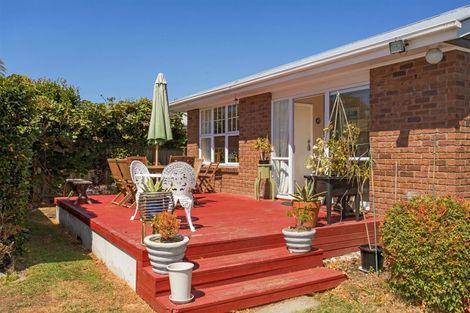 Photo of property in 85 Banks Avenue, Dallington, Christchurch, 8061