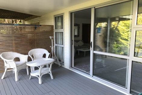 Photo of property in 17 Winston Street, Crofton Downs, Wellington, 6035