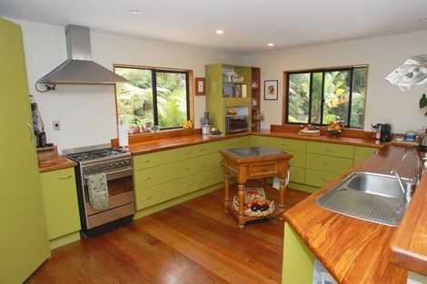 Photo of property in 16 Jack Barry Road, Waitoki, Albany, 0794