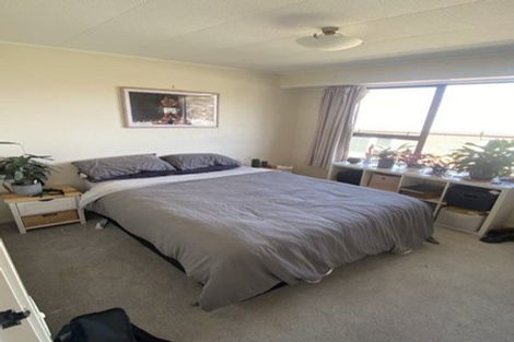 Photo of property in 15 Welland Place, Island Bay, Wellington, 6023