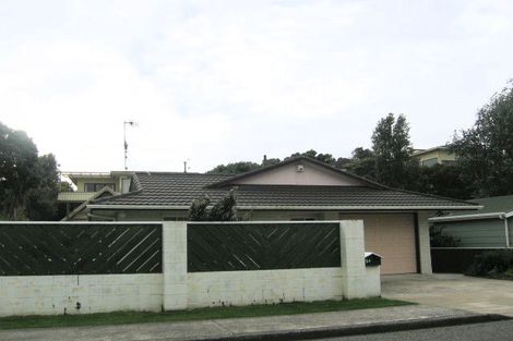 Photo of property in 5a Webber Street, Paraparaumu Beach, Paraparaumu, 5032