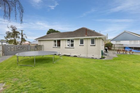 Photo of property in 24 Ontario Place, Wainoni, Christchurch, 8061