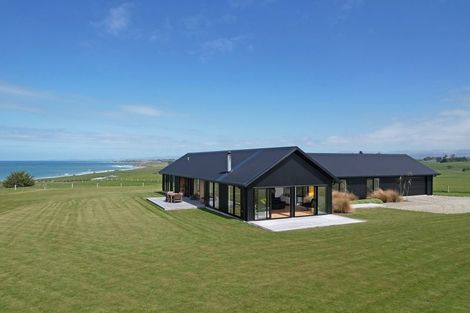 Photo of property in 55 Gardiners Road, Awamoa, Oamaru, 9495