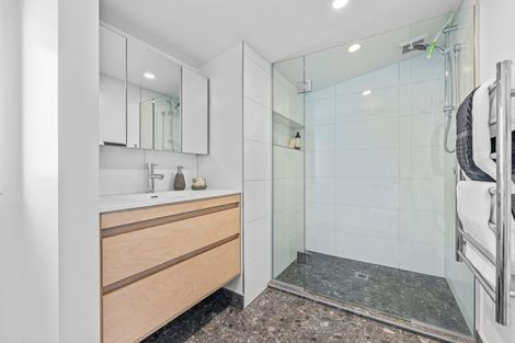 Photo of property in 2/104 Burke Street, Sydenham, Christchurch, 8023