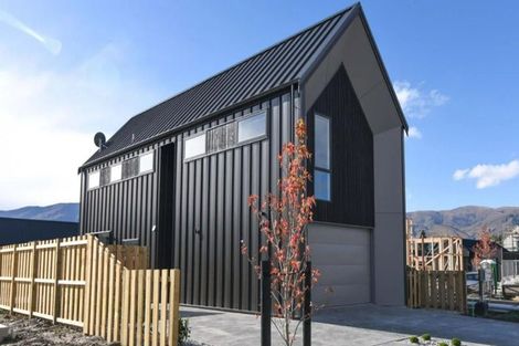 Photo of property in 13 Bellamore Street, Lake Hayes, Queenstown, 9304