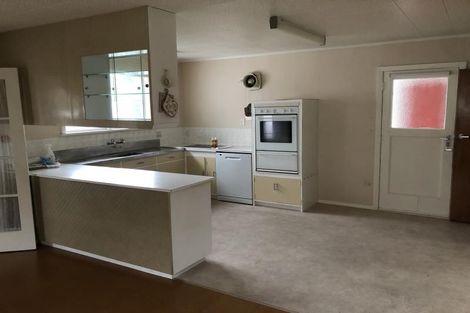 Photo of property in 88 Wainuiomata Road, Wainuiomata, Lower Hutt, 5014