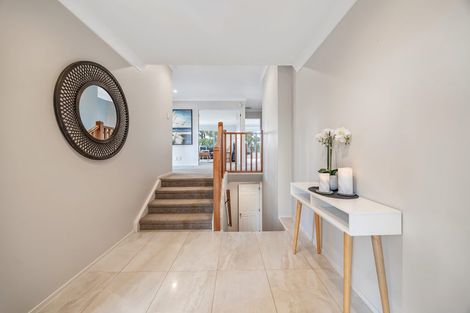 Photo of property in 16 Tornado Place, West Harbour, Auckland, 0618