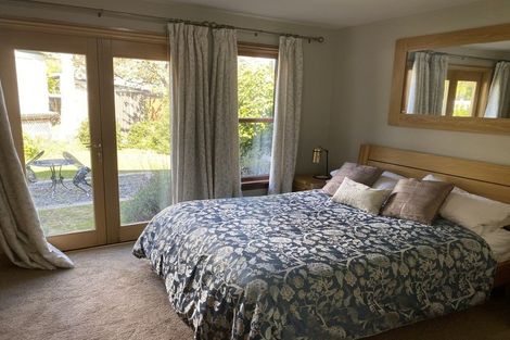 Photo of property in 15 Cardigan Street, Arrowtown, 9302