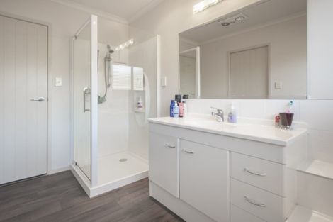 Photo of property in 26b Pyes Pa Road, Pyes Pa, Tauranga, 3112