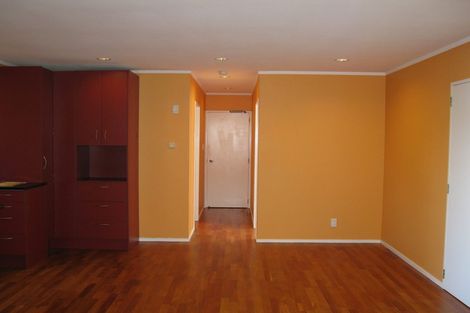 Photo of property in 1/34 Curacao Place, Half Moon Bay, Auckland, 2012