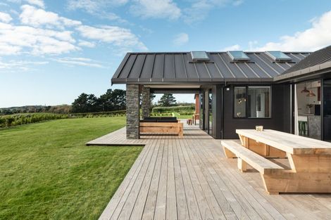 Photo of property in 101 Trig Road, Whitford, 2571