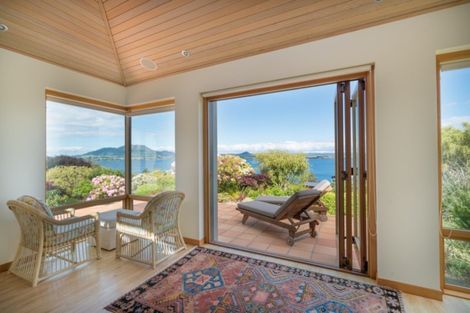 Photo of property in 27 Wakeman Road, Acacia Bay, Taupo, 3330