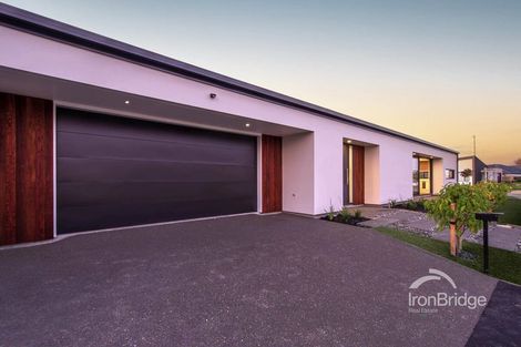 Photo of property in 8 Glendore Drive, Halswell, Christchurch, 8025