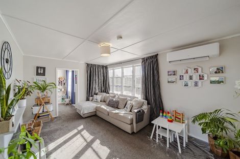 Photo of property in 2 Freyberg Terrace, Waipukurau, 4200