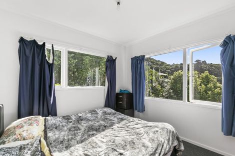 Photo of property in 95 Makara Road, Karori, Wellington, 6012