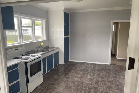 Photo of property in 42 Bowen Street, Levin, 5510