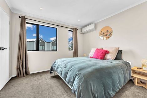 Photo of property in 7/66 Swanson Road, Henderson, Auckland, 0610
