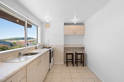 Photo of property in 30 Carluke Street, Paparangi, Wellington, 6037