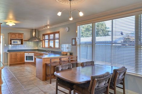 Photo of property in 38 South Street, West End, Palmerston North, 4410