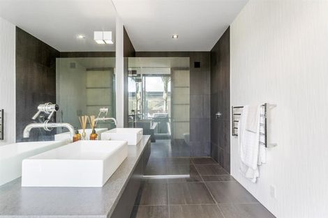 Photo of property in 184 Mangatawhiri Road, Omaha, 0986