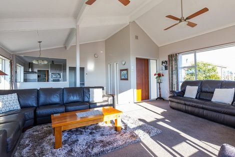 Photo of property in 9 Oakleigh Crescent, Oamaru North, Oamaru, 9400