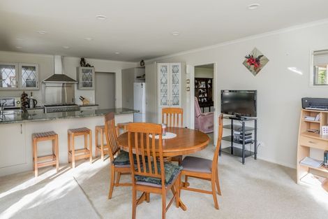 Photo of property in 23 Leanne Way, Waikanae Beach, Waikanae, 5036