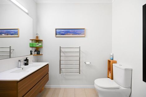 Photo of property in 8 Eskdale Lane, Flagstaff, Hamilton, 3210