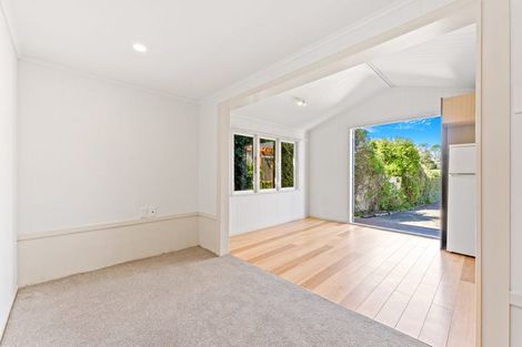 Photo of property in 10 Brandon Road, Manly, Whangaparaoa, 0930