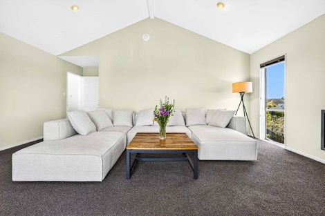 Photo of property in 21 Kotanui Avenue, Army Bay, Whangaparaoa, 0930