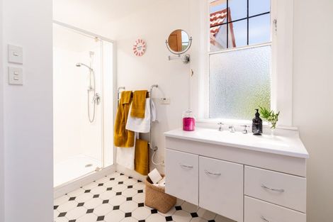 Photo of property in 3 Hauraki Street, Karori, Wellington, 6012