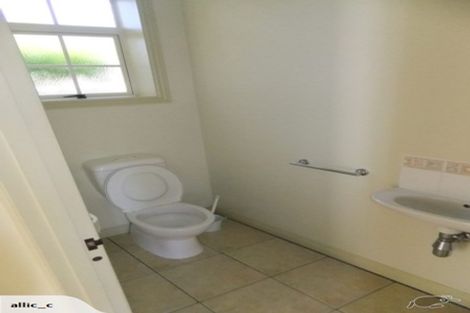 Photo of property in 33 Richmond Street, Fitzroy, New Plymouth, 4312