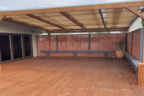 Photo of property in 4 First Avenue, Glenbrook, Waiuku, 2681