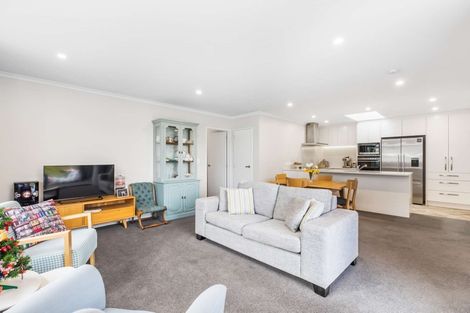 Photo of property in 12 Turpin Road, Riverhead, 0820