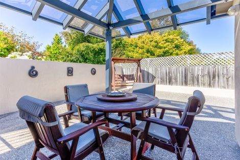 Photo of property in 72 Meadowstone Drive, Wanaka, 9305