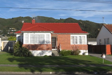 Photo of property in 9 Collett Street, Naenae, Lower Hutt, 5011