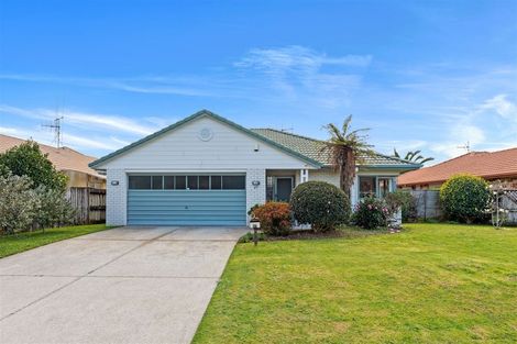 Photo of property in 27 Lavender Place, Papamoa Beach, Papamoa, 3118