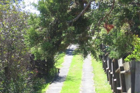 Photo of property in 17 Sispara Place, Beach Haven, Auckland, 0626